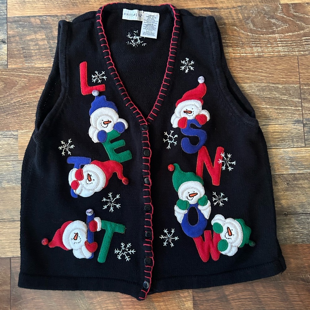 White Stag Dark Knit Christmas Vest